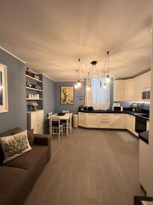 Deux Pas Du Palais Du Festival Apartment Кан Екстериор снимка