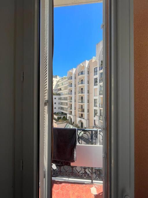 Deux Pas Du Palais Du Festival Apartment Кан Екстериор снимка